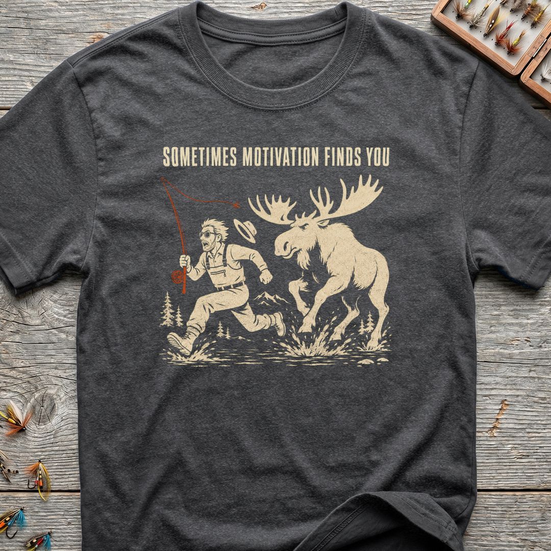 Sometimes Motivation Finds You - Dark Heather t-shirt