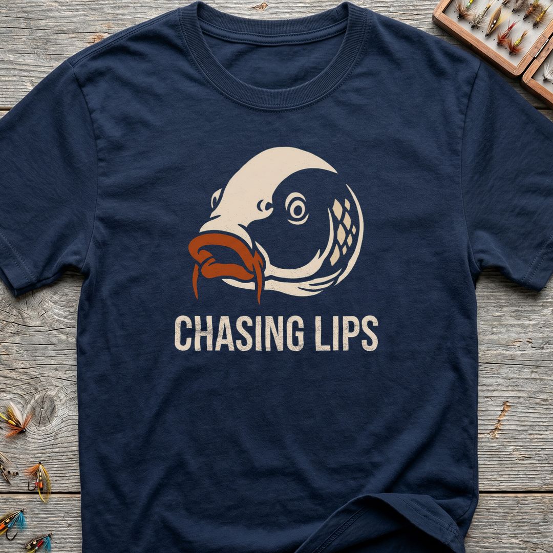 Chasing Lips Carp - Navy t-shirt