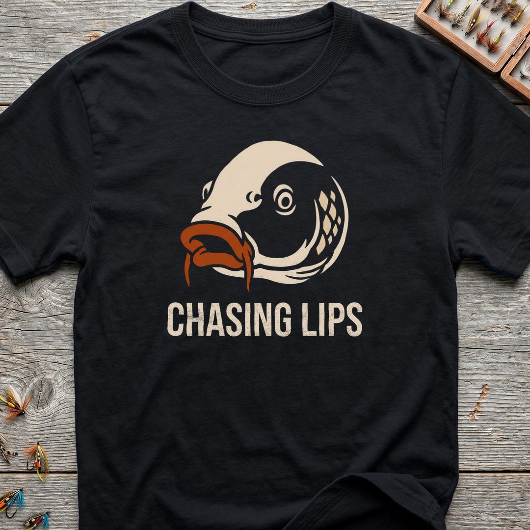 Chasing Lips Carp - Black t-shirt